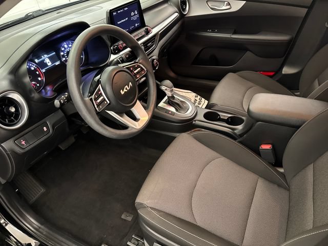 Used 2023 Kia Forte LXS FWD image 10