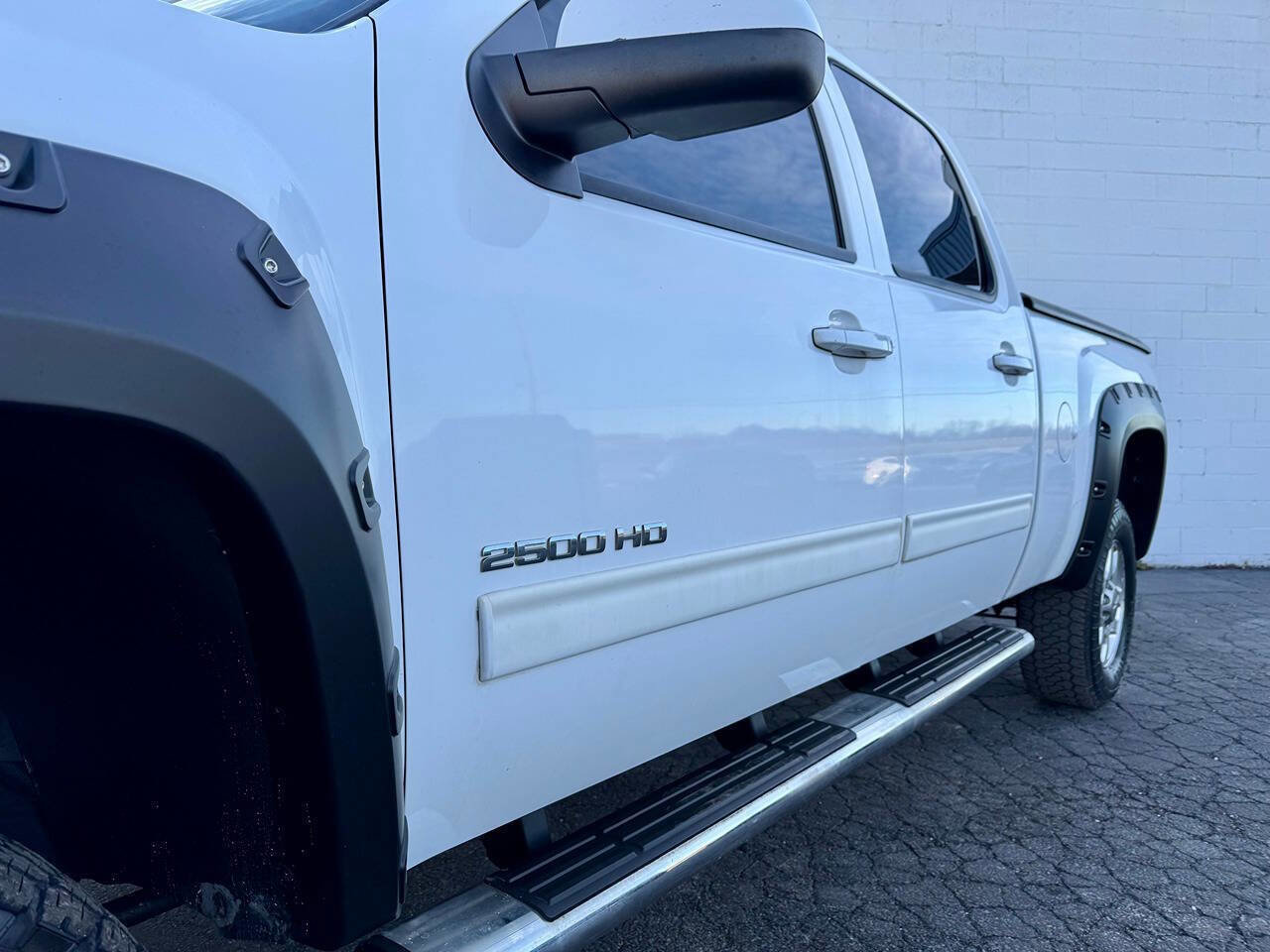 Used 2013 Chevrolet Silverado 2500 LTZ w/ Z71 Appearance Package image 10