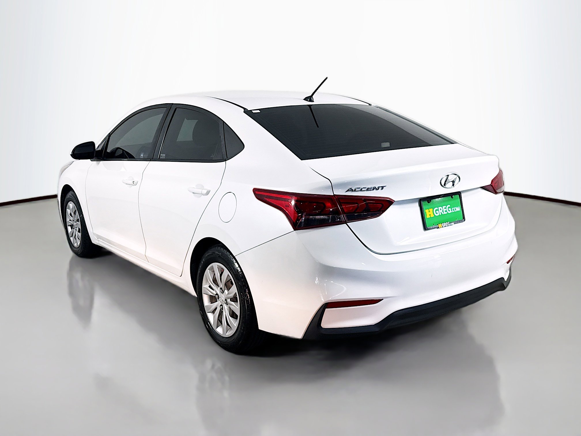 Used 2020 Hyundai Accent SE FWD image 7