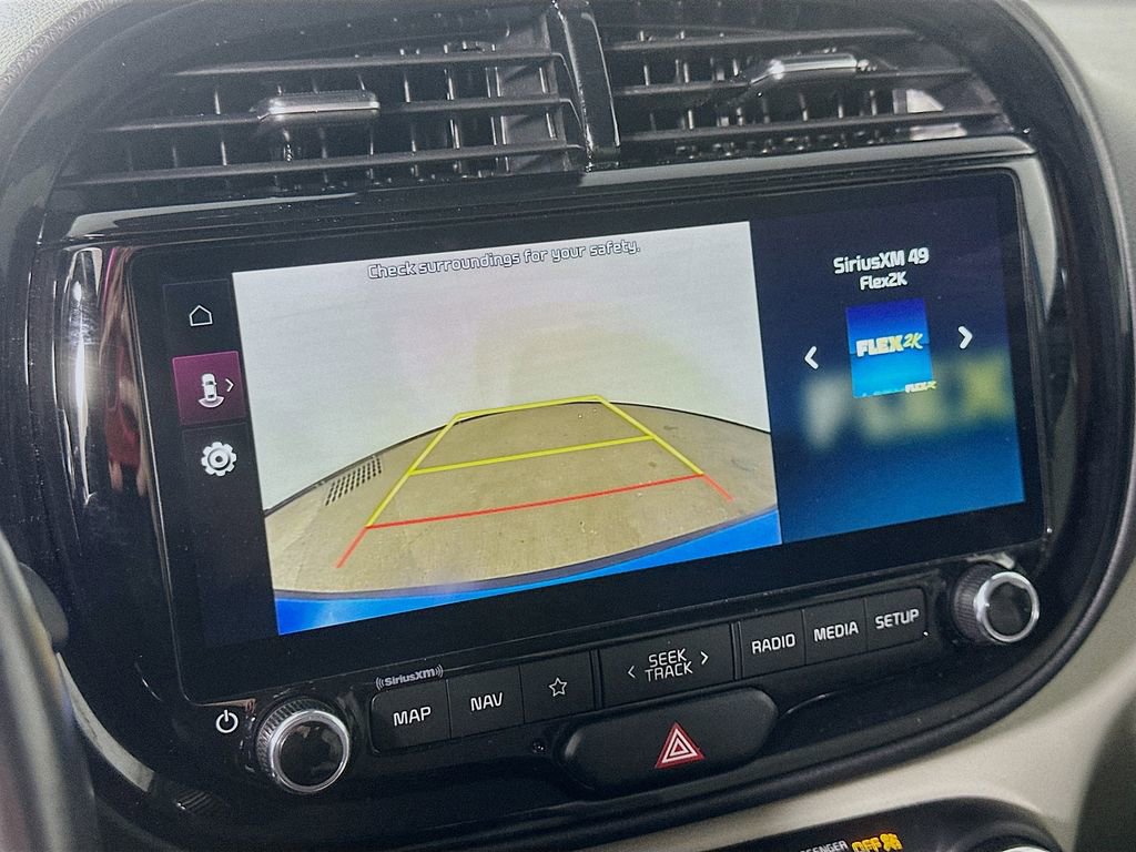 Used 2025 Kia Soul EX image 10