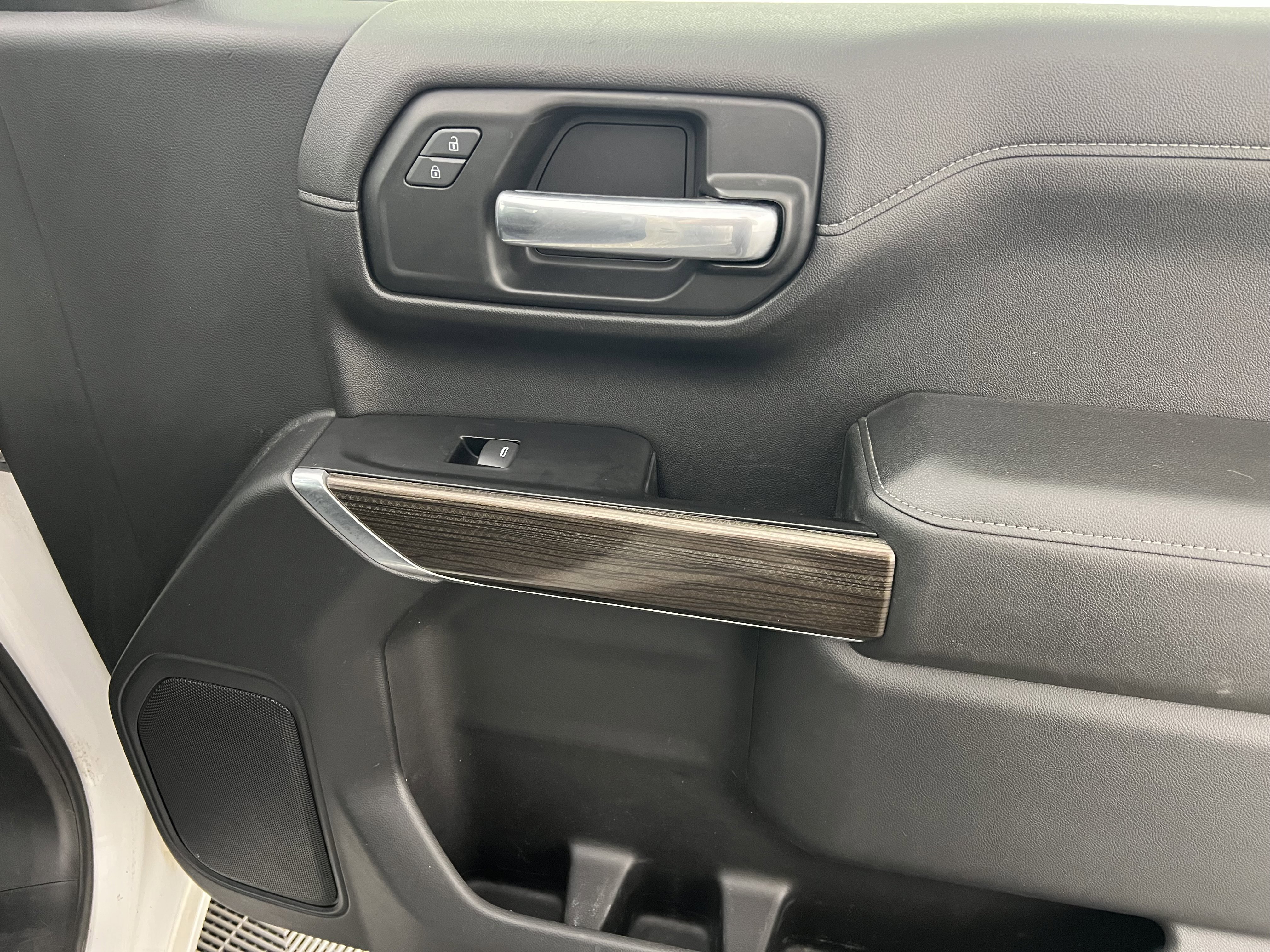 Used 2019 Chevrolet Silverado 1500 LT w/ All-Star Edition AWD/4WD image 23