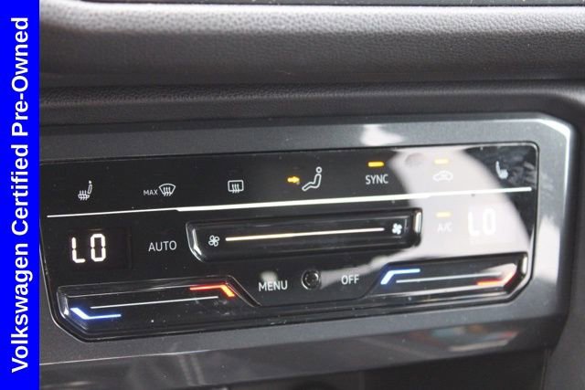 Used 2024 Volkswagen Tiguan SE R-Line image 40