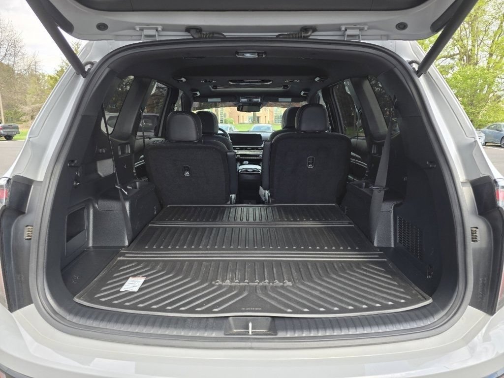 Used 2024 Kia Telluride EX X-Line AWD/4WD image 17