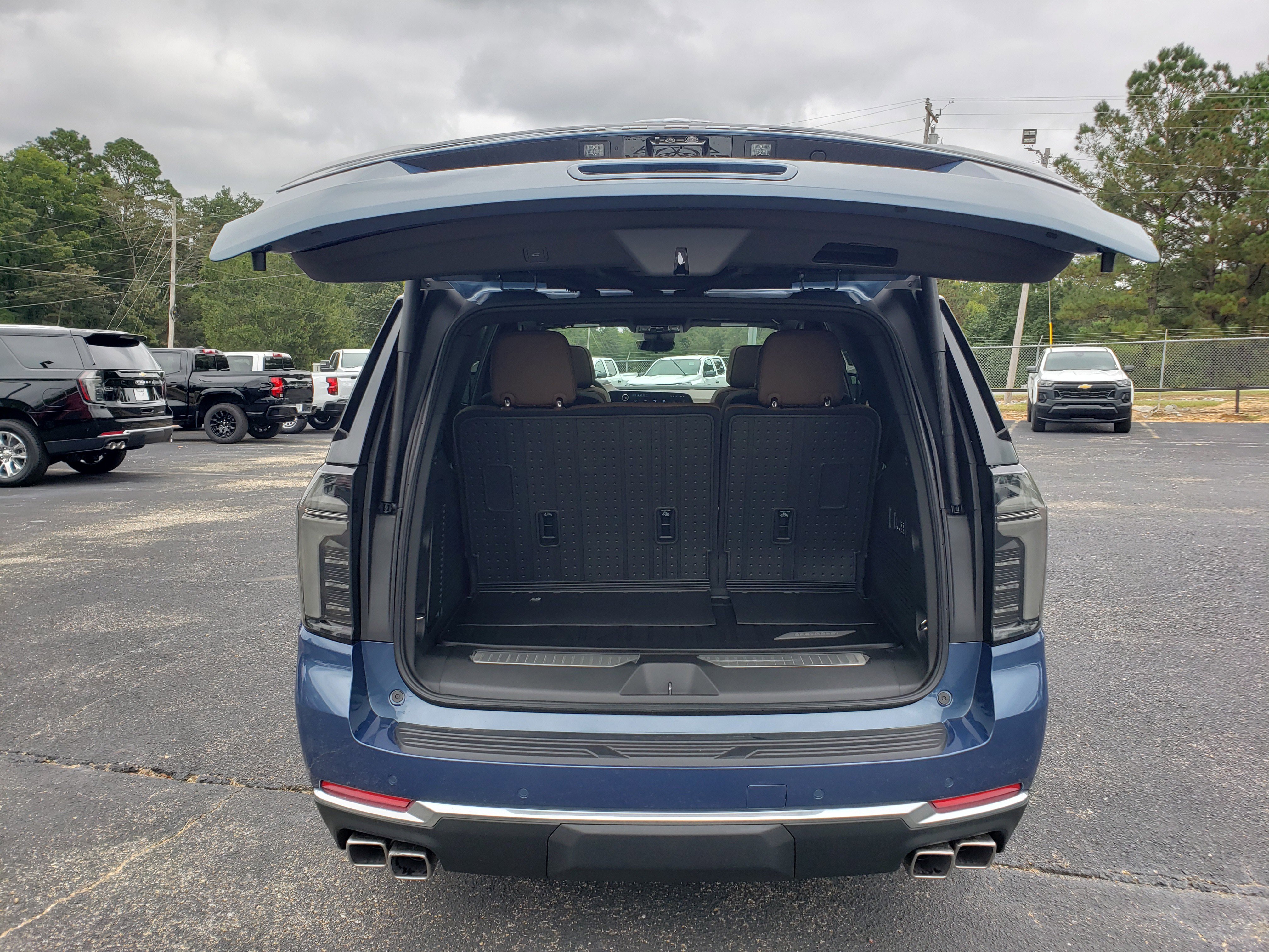 New 2026 Chevrolet Tahoe High Country image 9