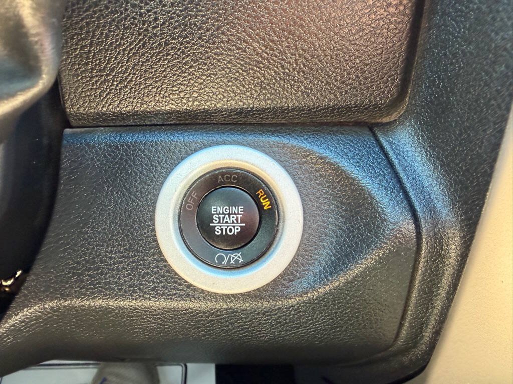 Used 2017 RAM 3500 Laramie w/ Snow Chief Group AWD/4WD image 29