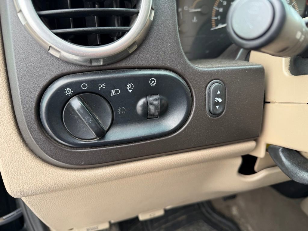 Used 2003 Ford Expedition Eddie Bauer image 10