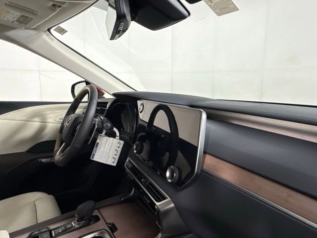 New 2026 Lexus RX 450h AWD image 33