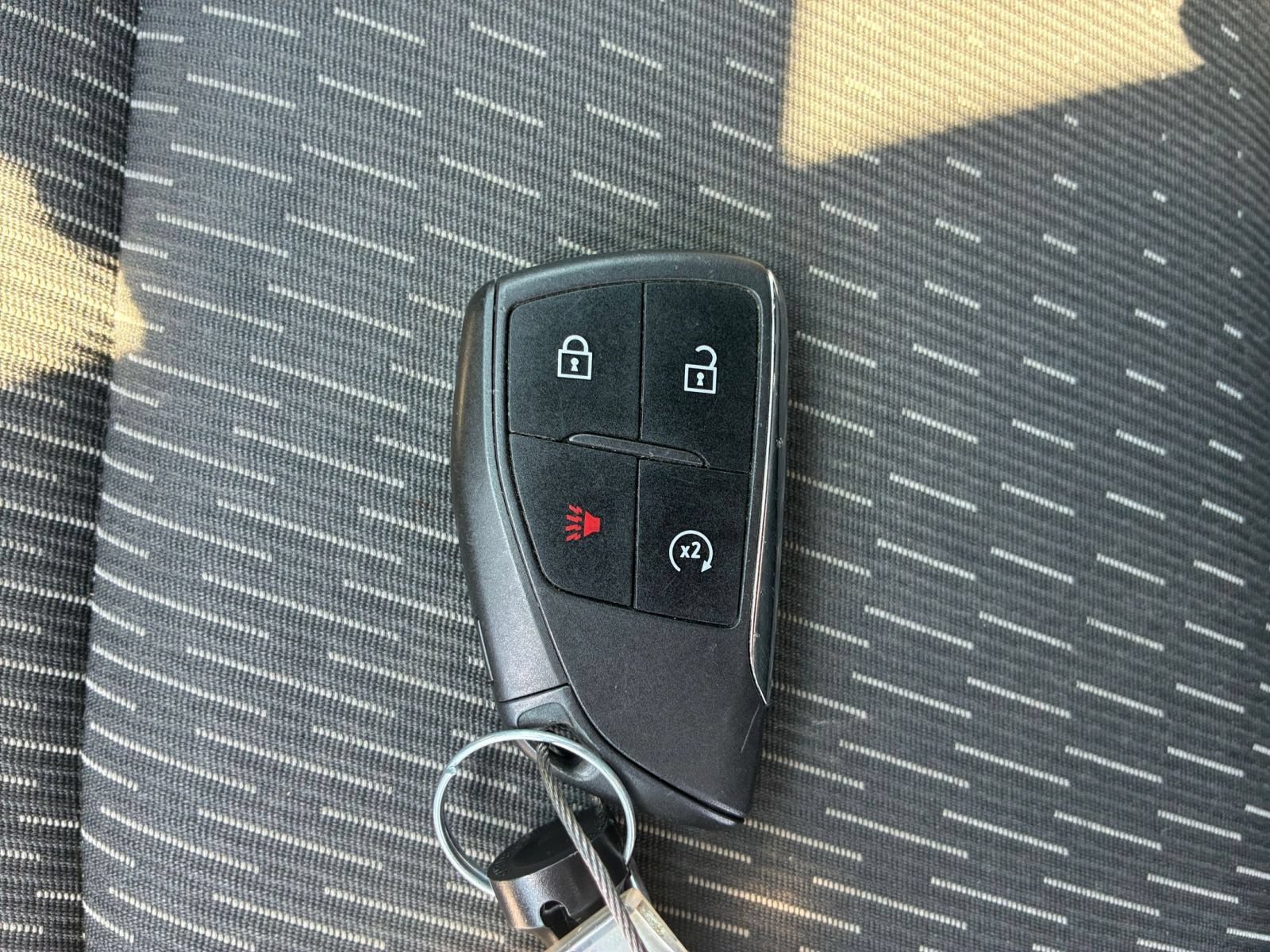 Used 2025 Chevrolet Equinox LT FWD image 24