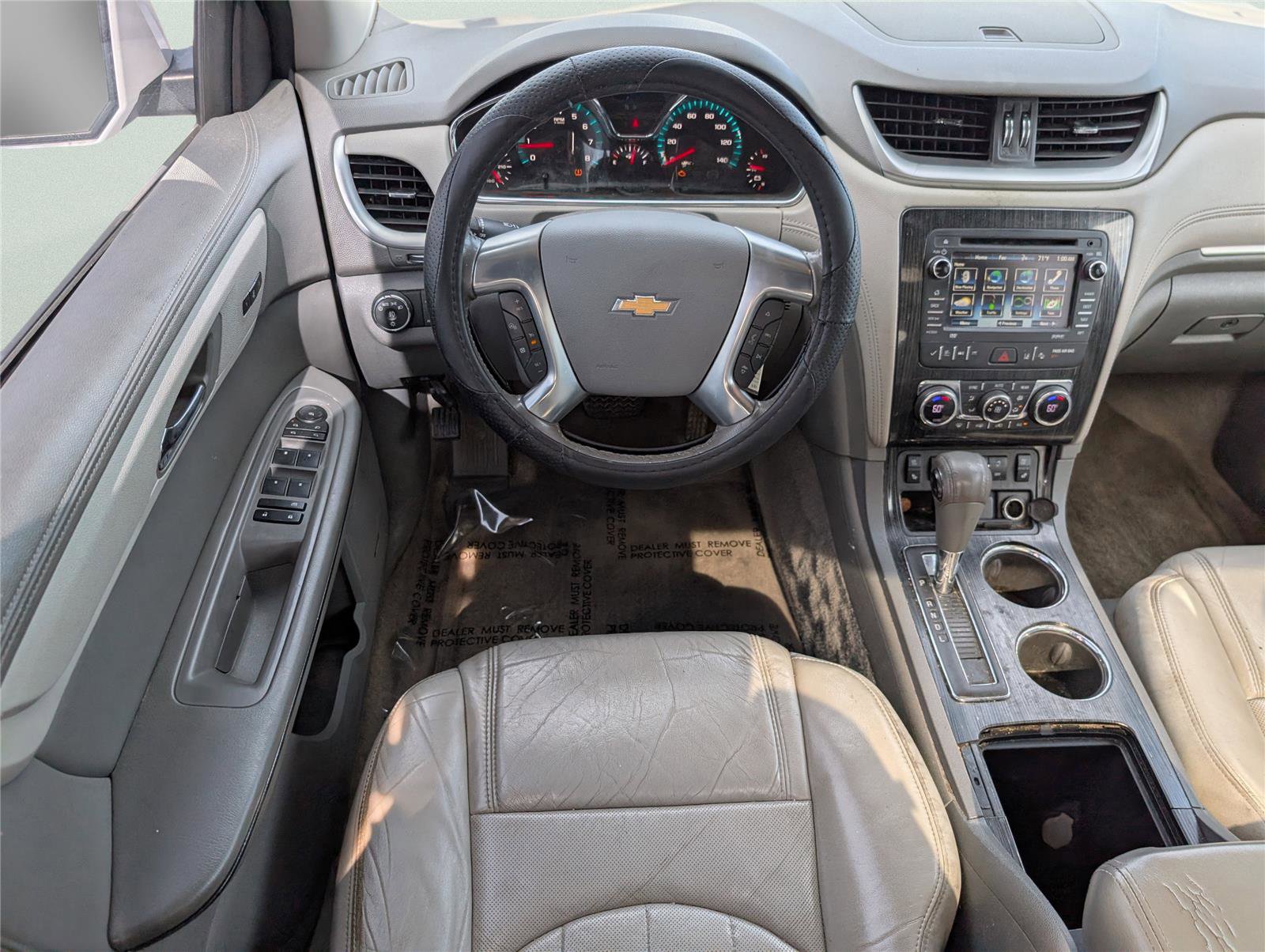 Used 2017 Chevrolet Traverse Premier image 27