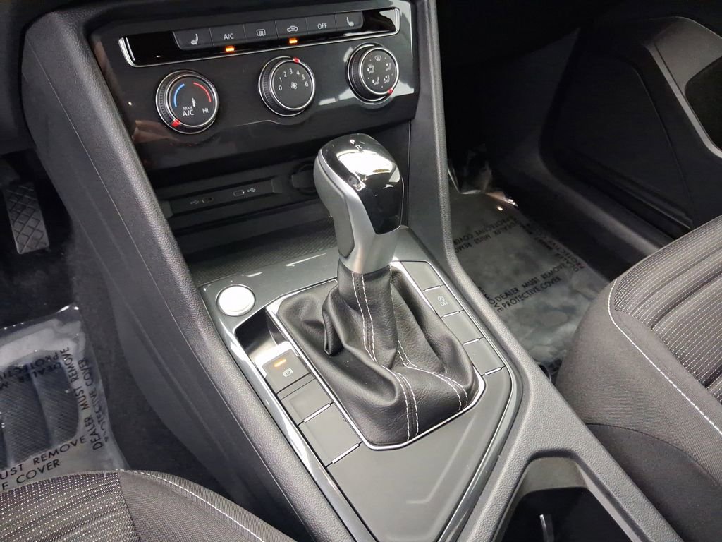 Used 2024 Volkswagen Tiguan S image 21