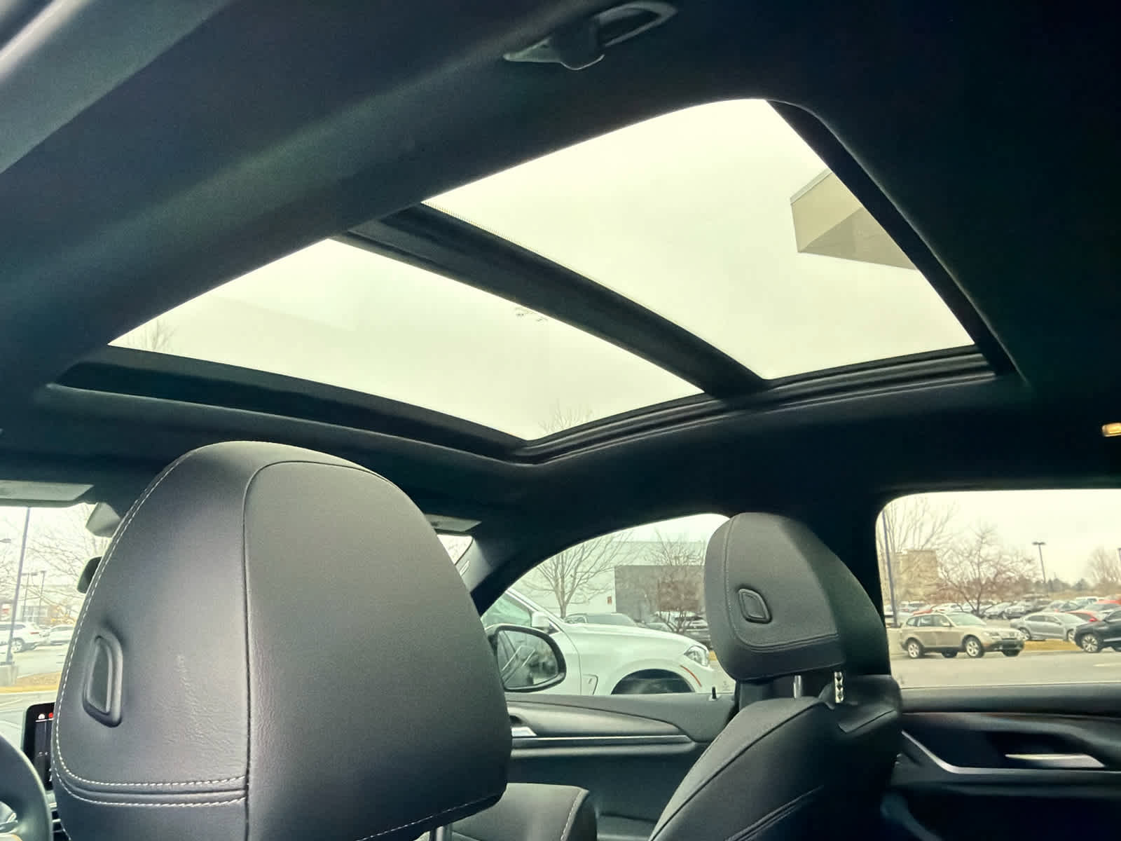 Certified 2023 BMW X4 xDrive30i w/ M Sport Package image 19