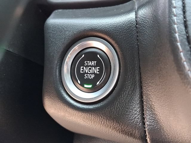 Used 2023 Chevrolet Tahoe Z71 w/ Luxury Package AWD/4WD image 26