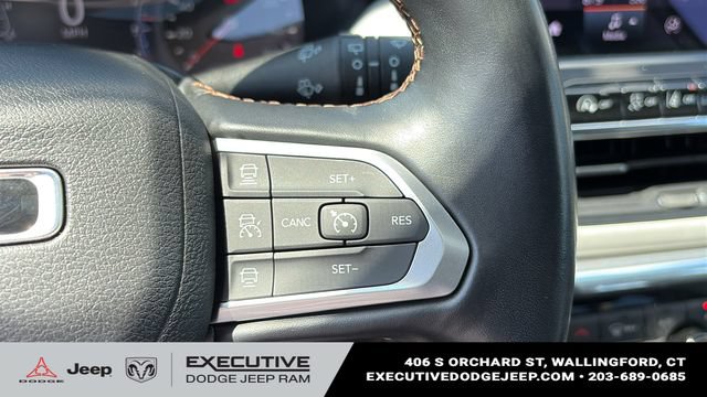 Used 2022 Jeep Compass Limited w/ Sun and Sound Group AWD/4WD image 12