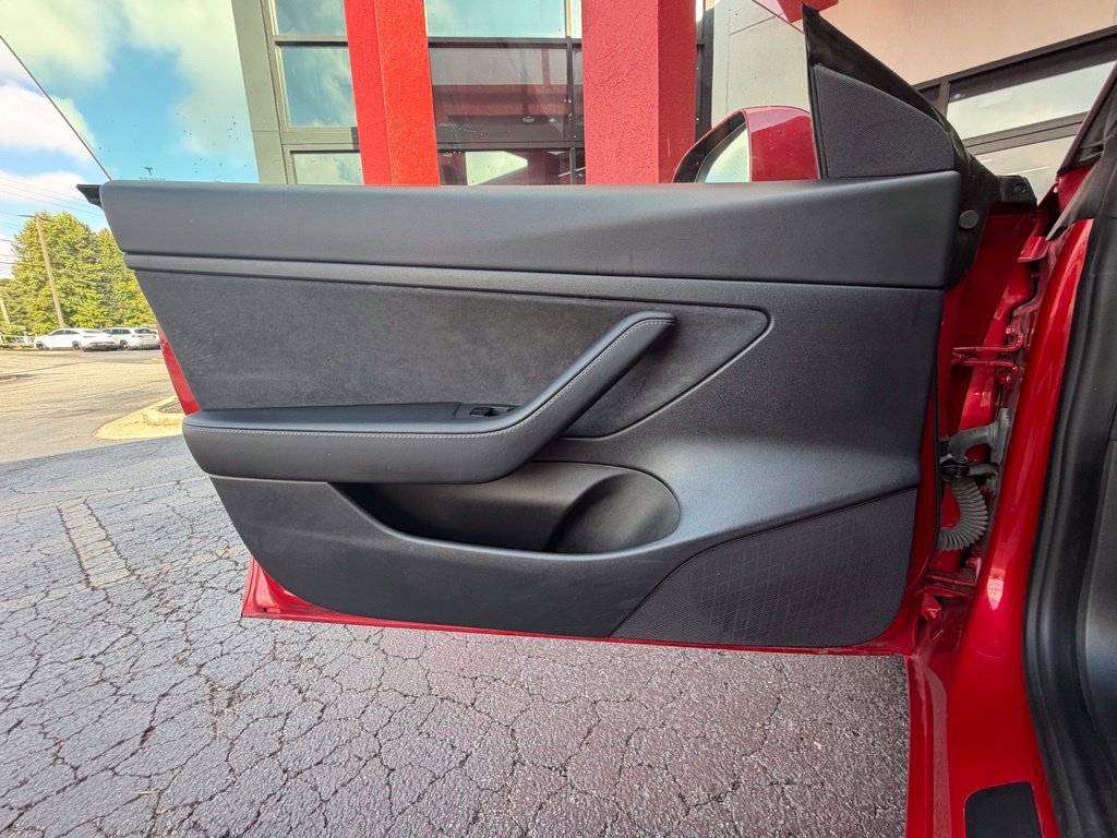 Used 2021 Tesla Model 3 Standard Range Plus RWD image 16