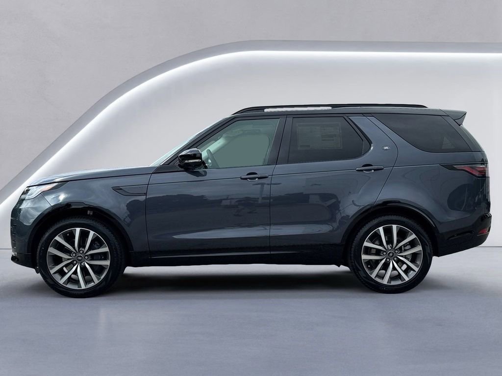 New 2025 Land Rover Discovery Dynamic SE image 6