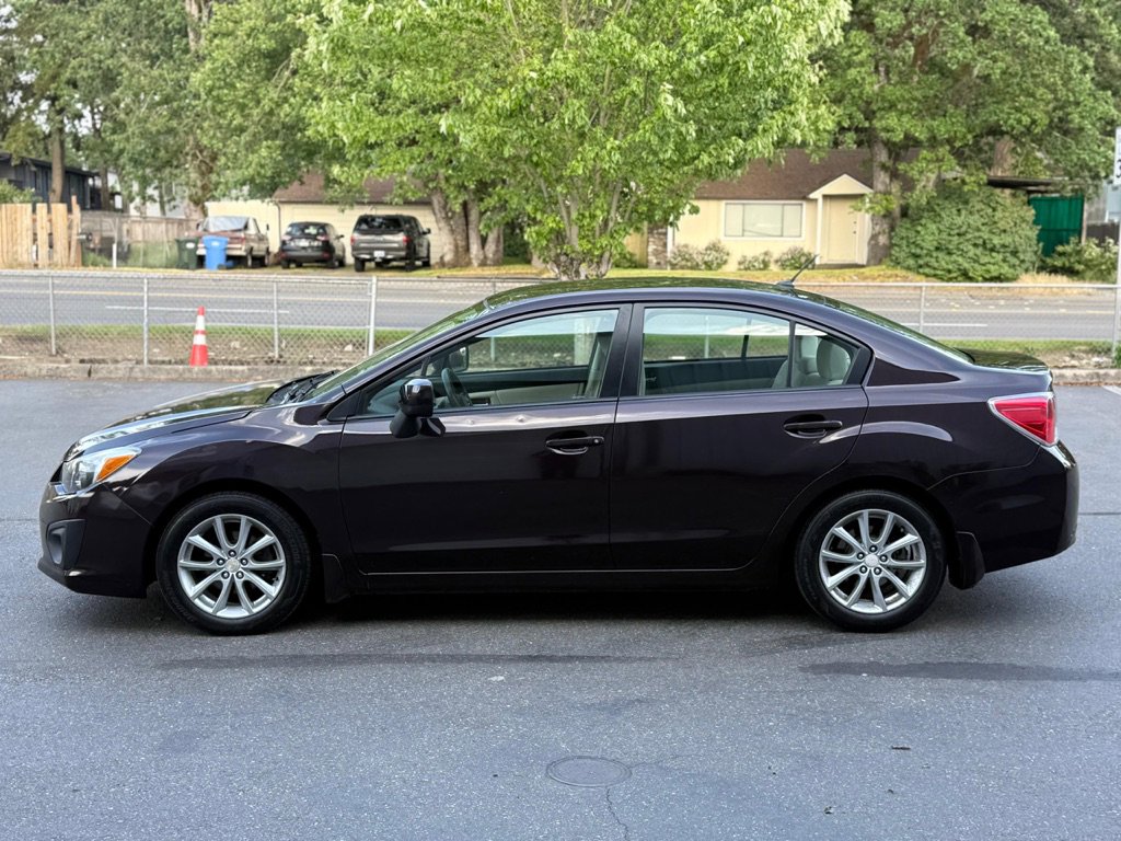 Used 2012 Subaru Impreza 2.0i Premium w/ All-Weather Pkg AWD/4WD image 3