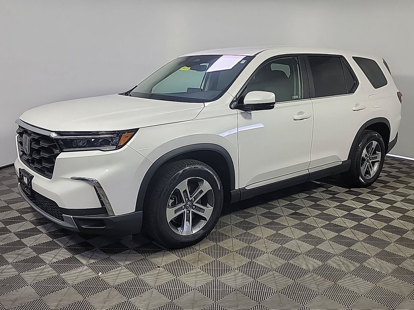 Certified 2025 Honda Pilot EX-L image 12