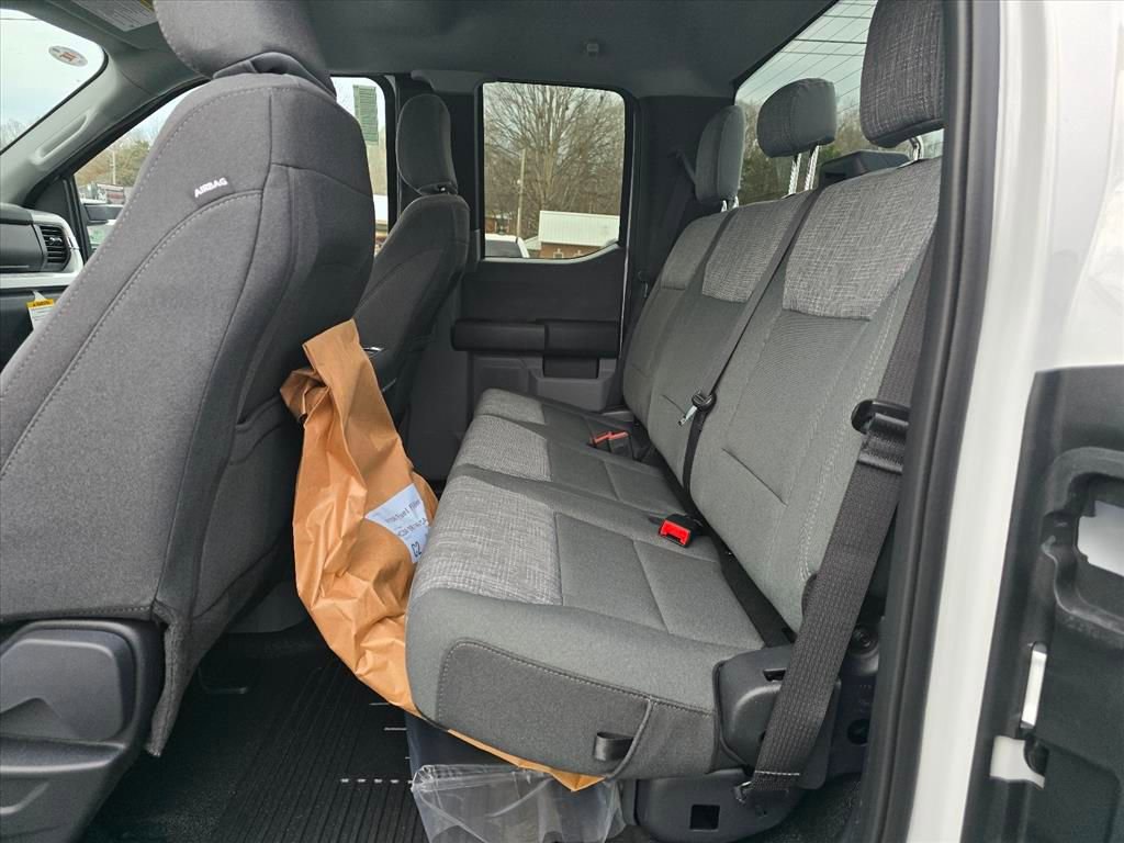 New 2026 Ford F550 4x4 SuperCab Super Duty w/ XLT Value Package image 8