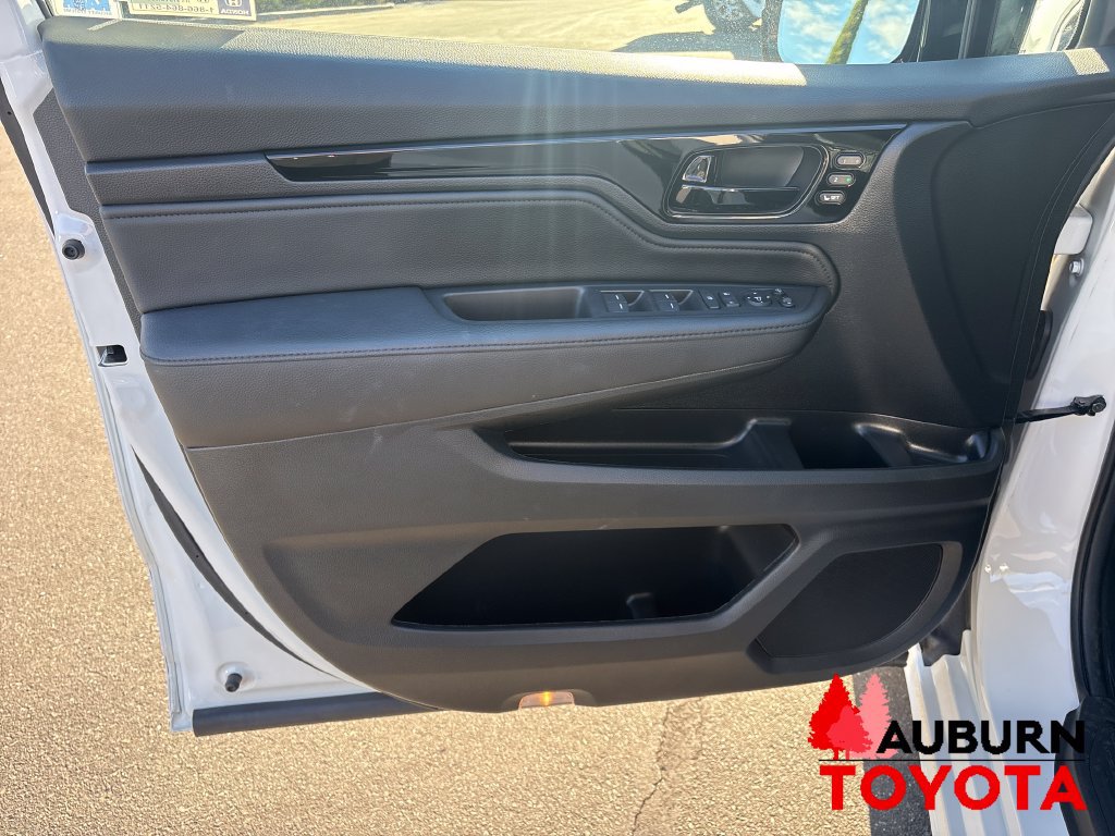 Used 2026 Honda Odyssey Elite image 9