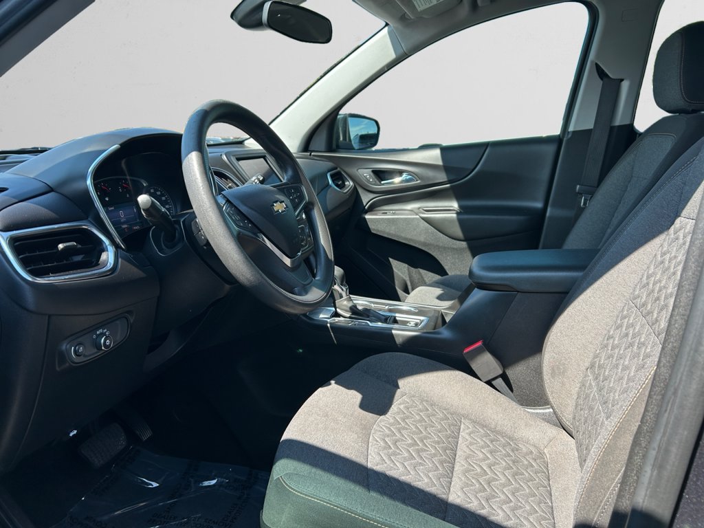Used 2022 Chevrolet Equinox LT FWD image 19