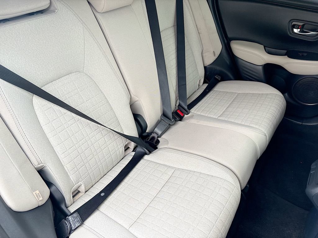 Used 2025 Honda HR-V LX image 24