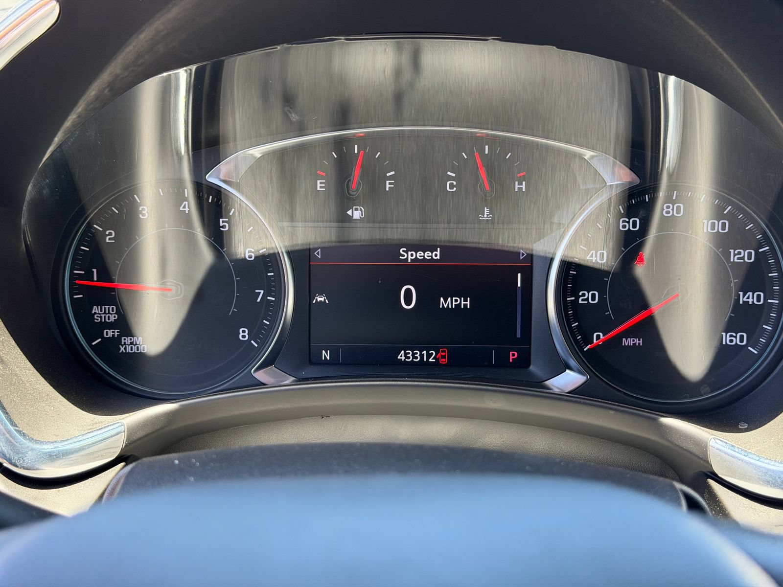Used 2023 Chevrolet Equinox Premier AWD/4WD image 28