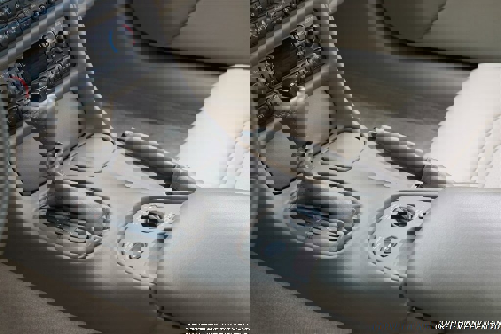 Used 2003 Chevrolet Corvette 50th Anniversary Edition w/ Preferred Equipment Group image 34