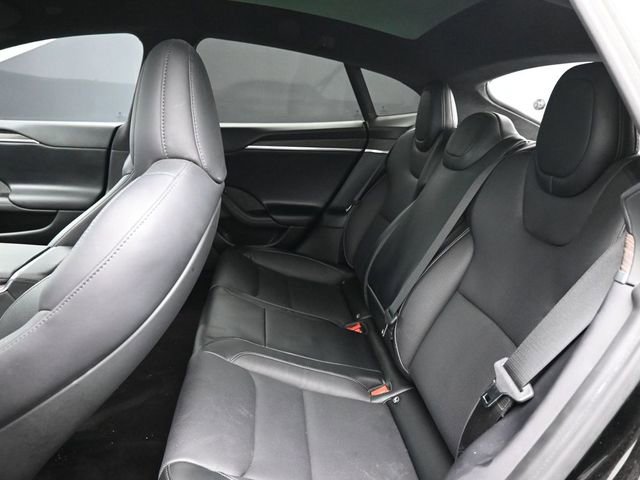 Used 2021 Tesla Model S Plaid image 18