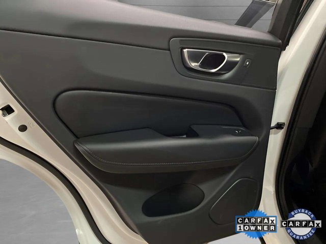 Used 2025 Volvo XC60 B5 Plus image 68