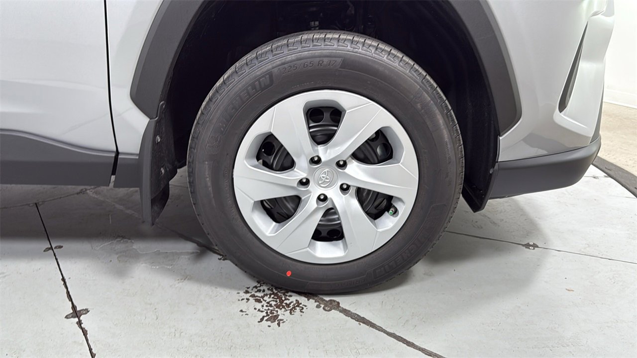 New 2025 Toyota RAV4 LE image 21