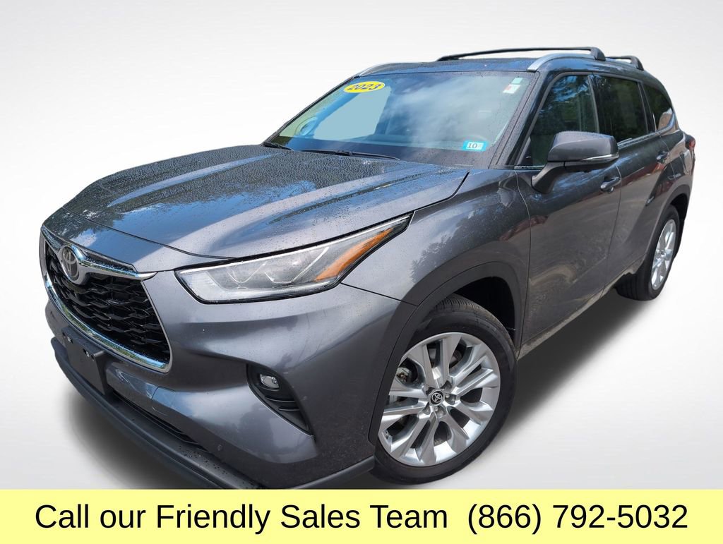 Used 2023 Toyota Highlander Limited