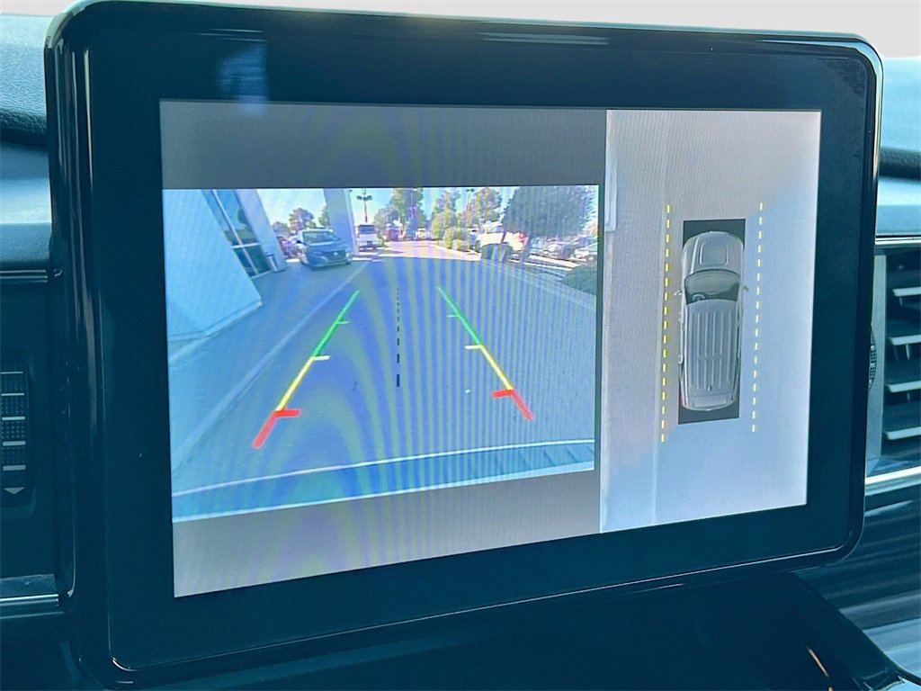 Used 2023 Ford Explorer Limited w/ Equipment Group 301A image 14