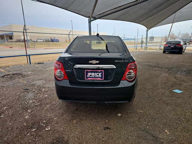 Used 2015 Chevrolet Sonic LT image 4