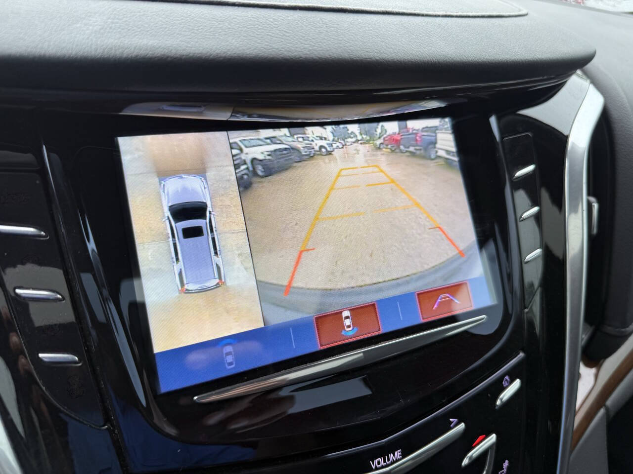 Used 2020 Cadillac Escalade ESV Luxury RWD image 29