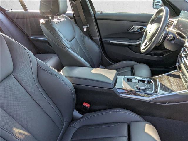 Used 2023 BMW 330i Sedan w/ Premium Package image 21