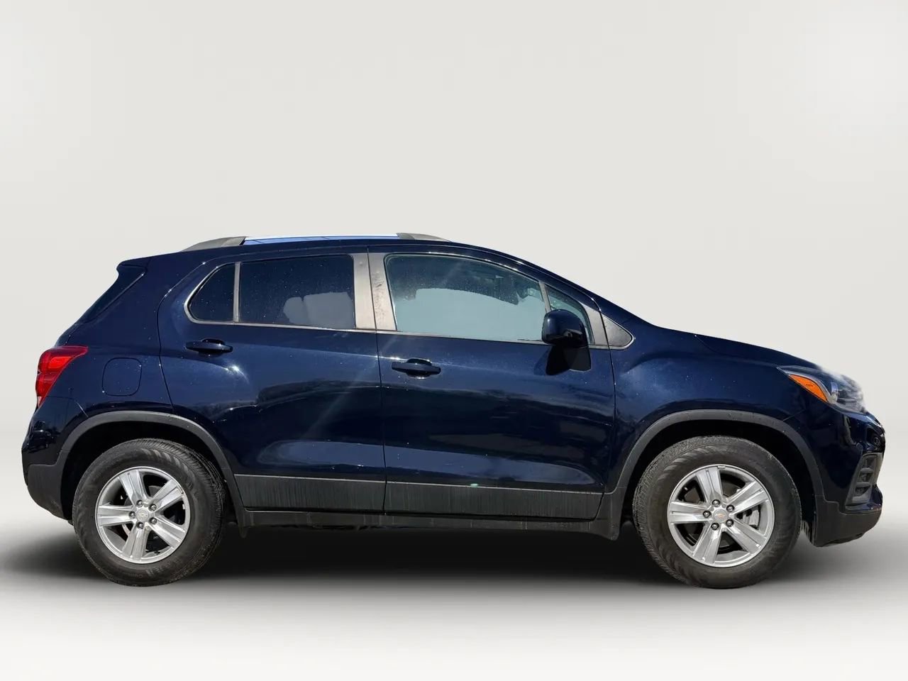 Used 2022 Chevrolet Trax LT image 5
