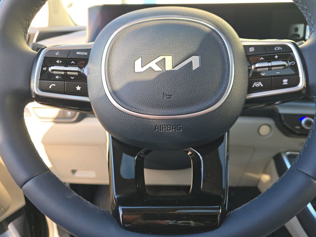 New 2026 Kia Carnival SX Prestige image 16