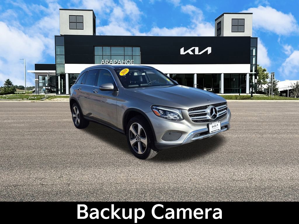 Used 2019 Mercedes-Benz GLC 300 4MATIC image 2