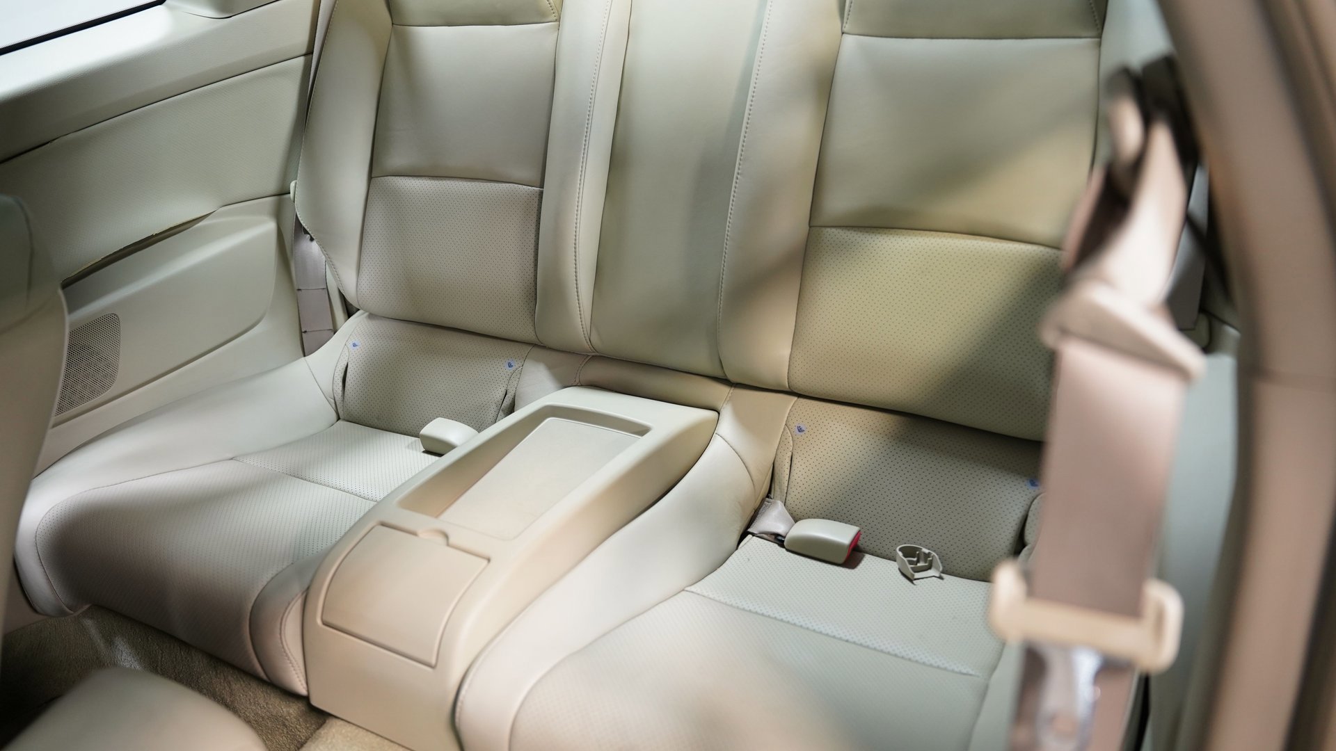 Used 2004 INFINITI G35 Coupe w/ Premium Pkg image 38