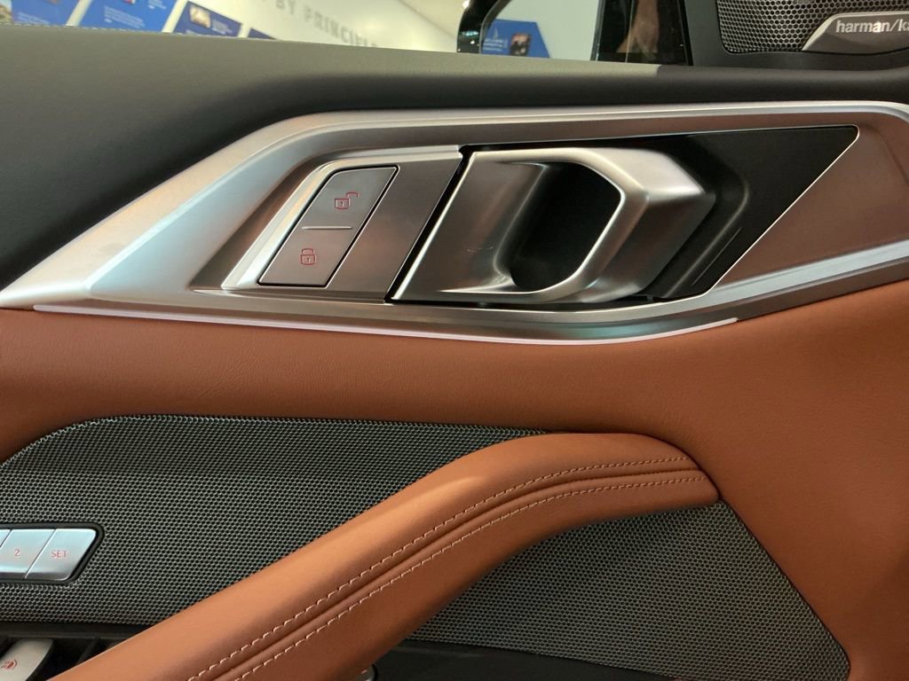 New 2026 BMW M4 xDrive Competition AWD/4WD image 17