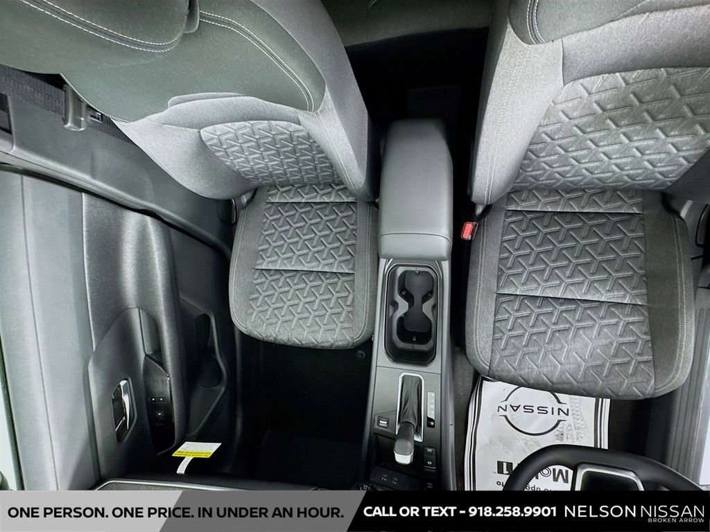 New 2026 Nissan Kicks SV w/ SV Premium Package FWD image 21