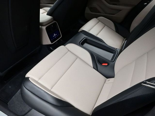 Used 2025 Porsche Taycan 4S image 15