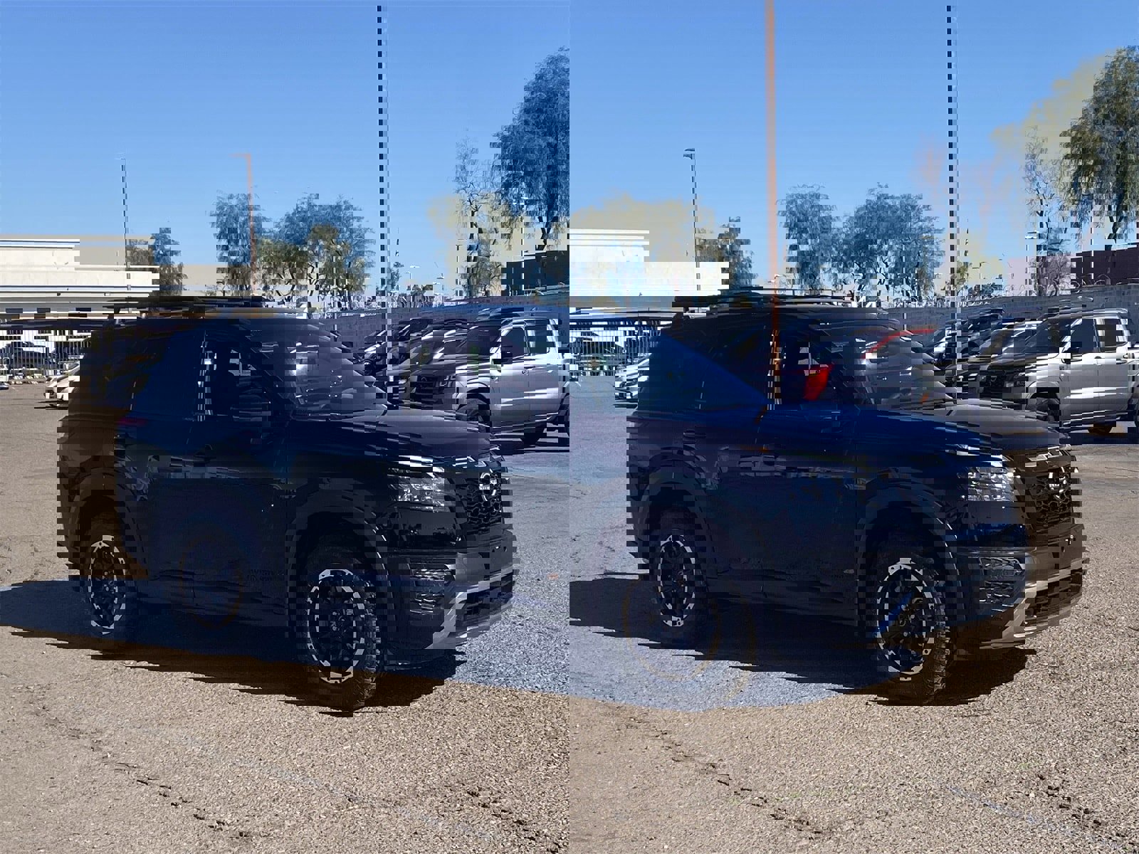 New 2025 Nissan Pathfinder Rock Creek image 8