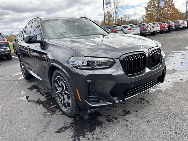 Used 2023 BMW X3 M40i w/ Parking Assistance Package image 2