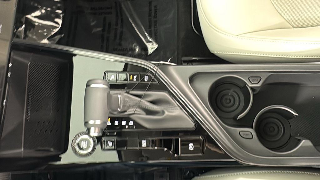 New 2025 Kia Niro EX image 28