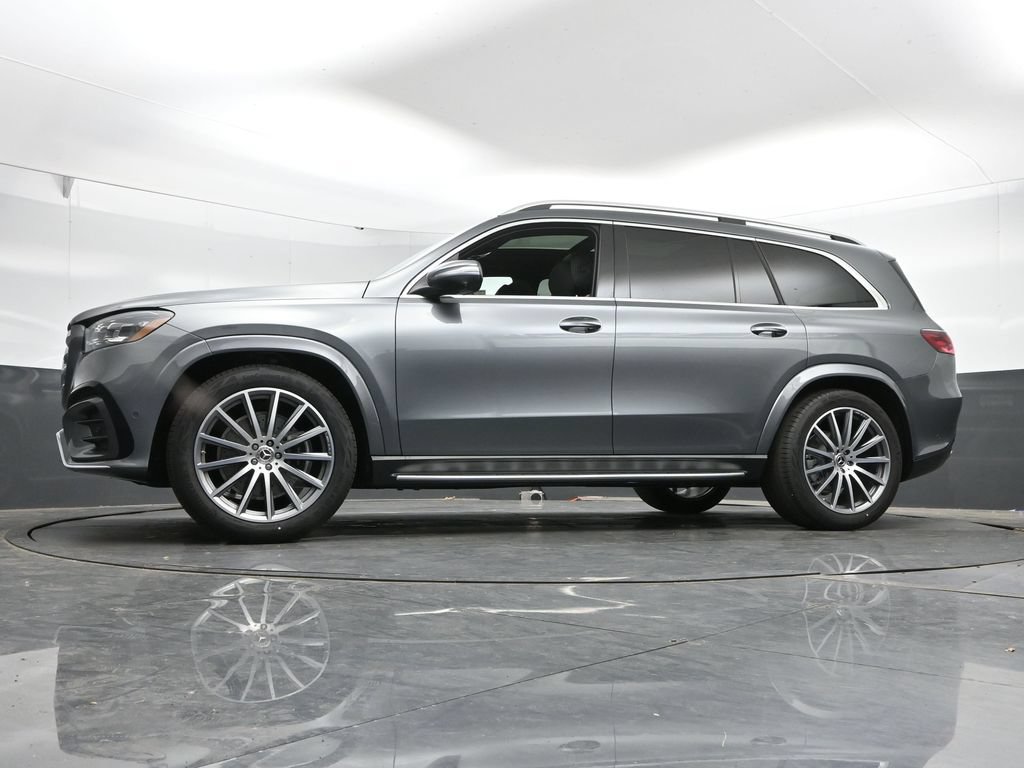 New 2026 Mercedes-Benz GLS 580 4MATIC image 40