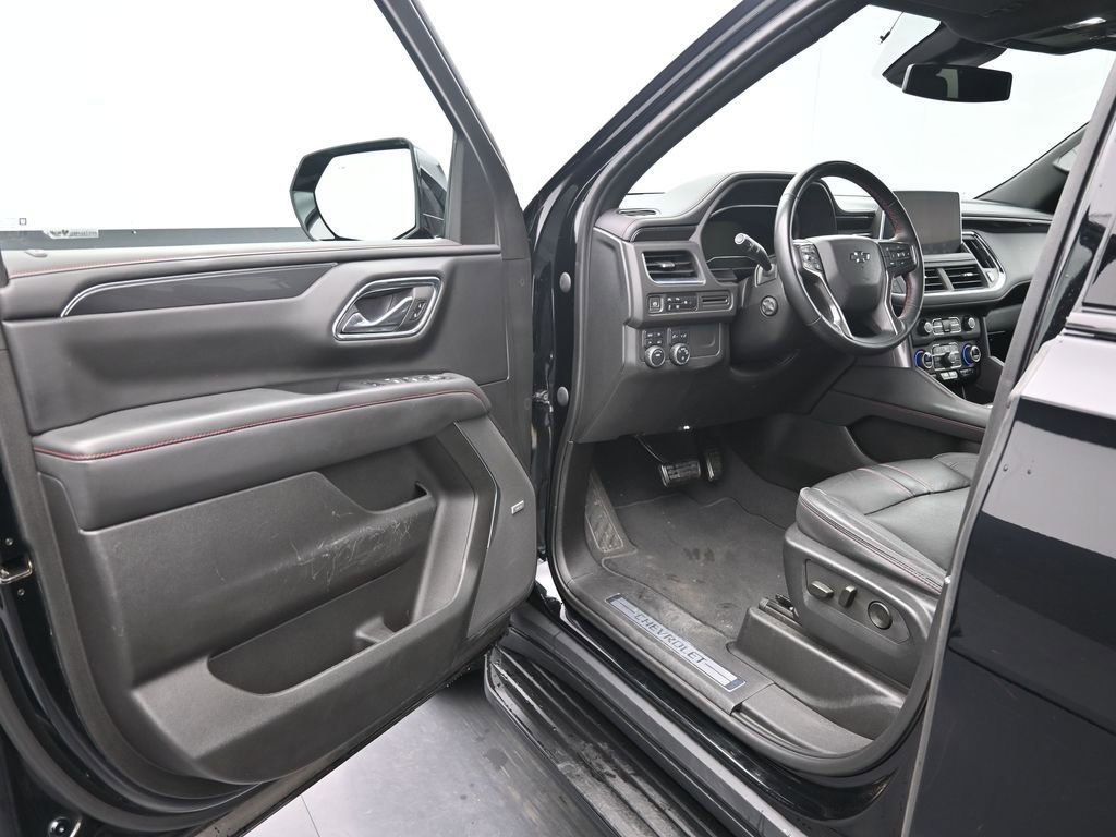 Used 2023 Chevrolet Tahoe RST w/ RST Performance Edition image 17