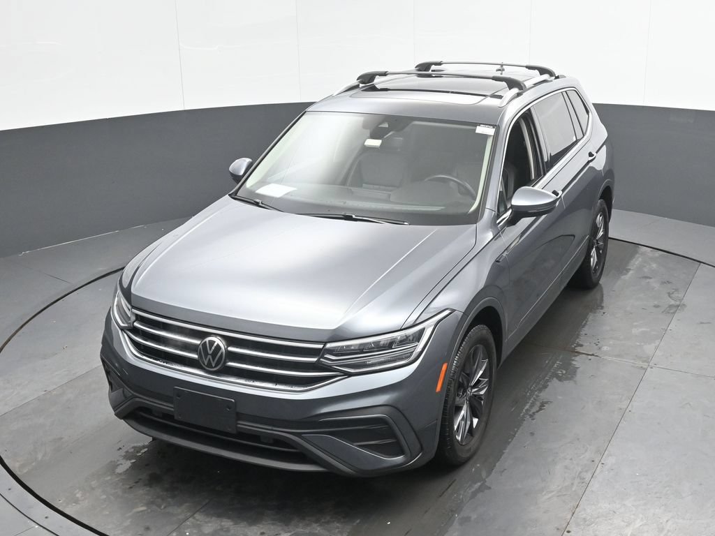 Used 2022 Volkswagen Tiguan SE AWD/4WD image 33