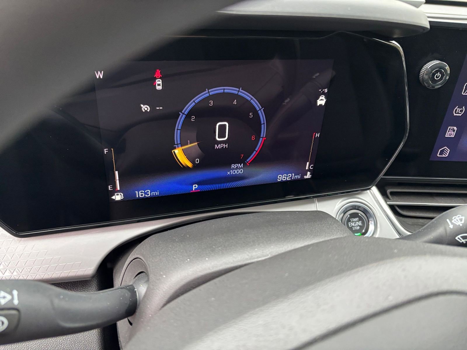 Used 2025 Chevrolet Trax LT image 34