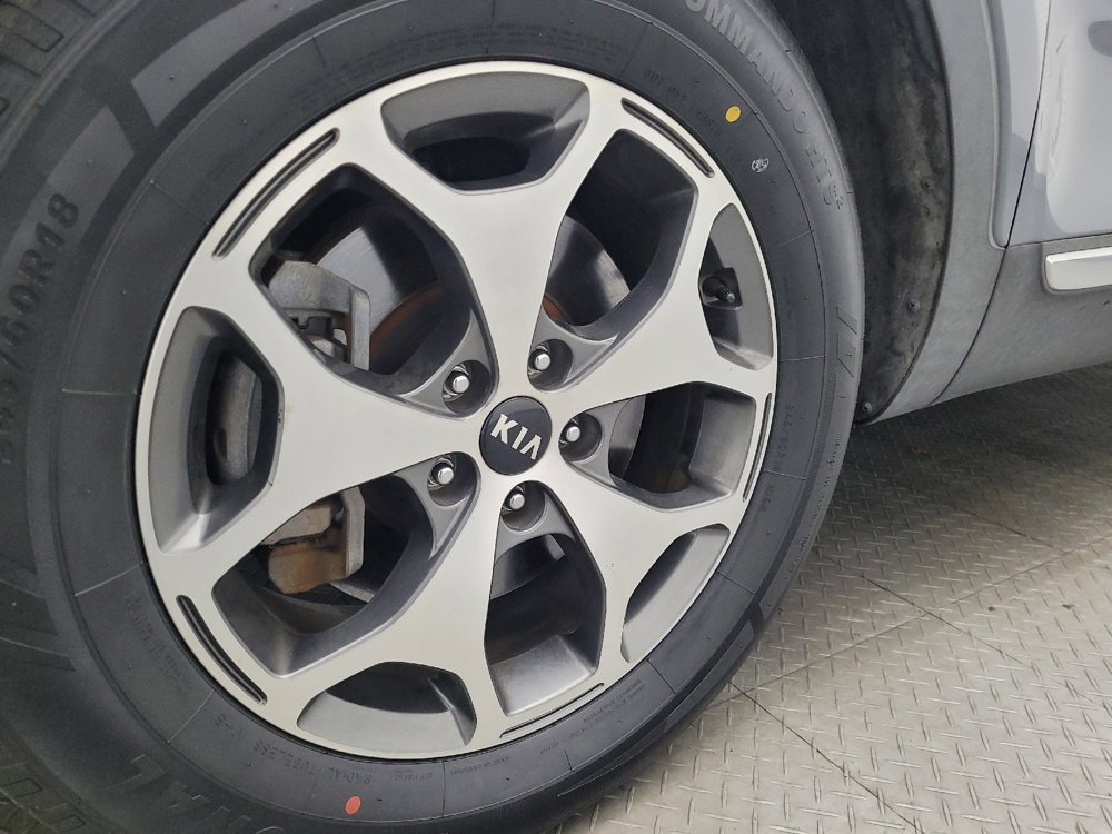 Used 2020 Kia Telluride EX w/ Towing Package image 31